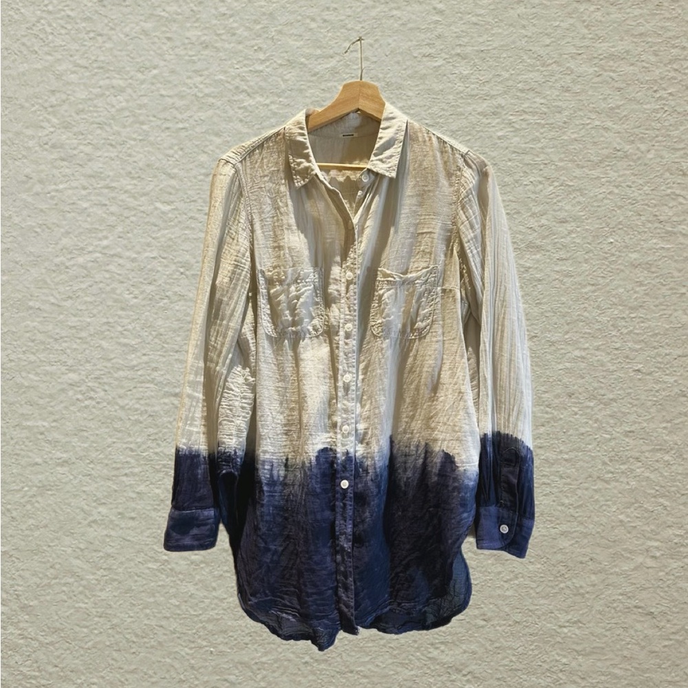 Monrow Blue and White Gradient Button Down Shirt Medium